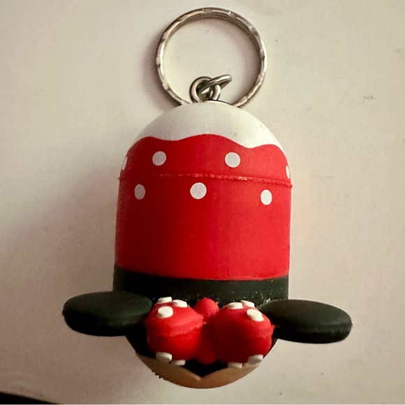 2/$25 Disney Minnie Mouse Tsum Tsum Vinyl
Figure Keychain - Picture 3 of 4